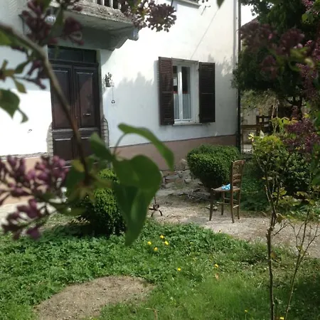 Апартаменты La Casa Sul Fienile Mongiardino Ligure